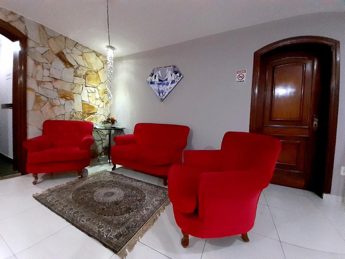 לימריה Hotel Cristal Inn מראה חיצוני תמונה