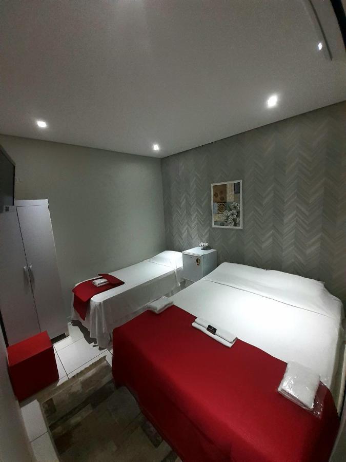 לימריה Hotel Cristal Inn מראה חיצוני תמונה