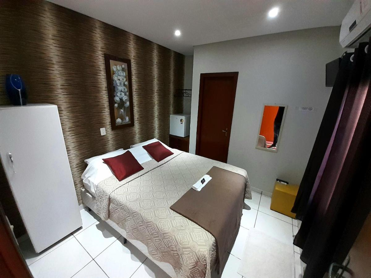 לימריה Hotel Cristal Inn מראה חיצוני תמונה